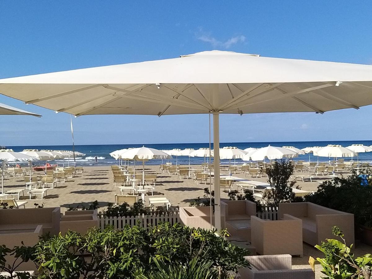 Aqua Boutique Hotel Castiglione della Pescaia Eksteriør bilde